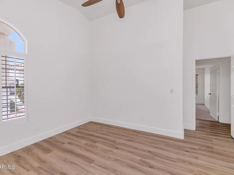 1706 E Windsong Dr — Photo 16