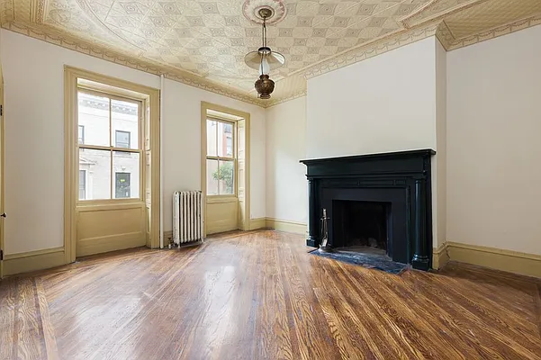 Rented by Engel and Volkers Brownstone Brooklyn | media 5
