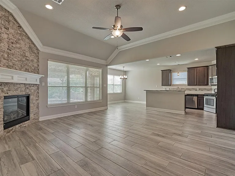 180 Racetrack Ln — Photo 15