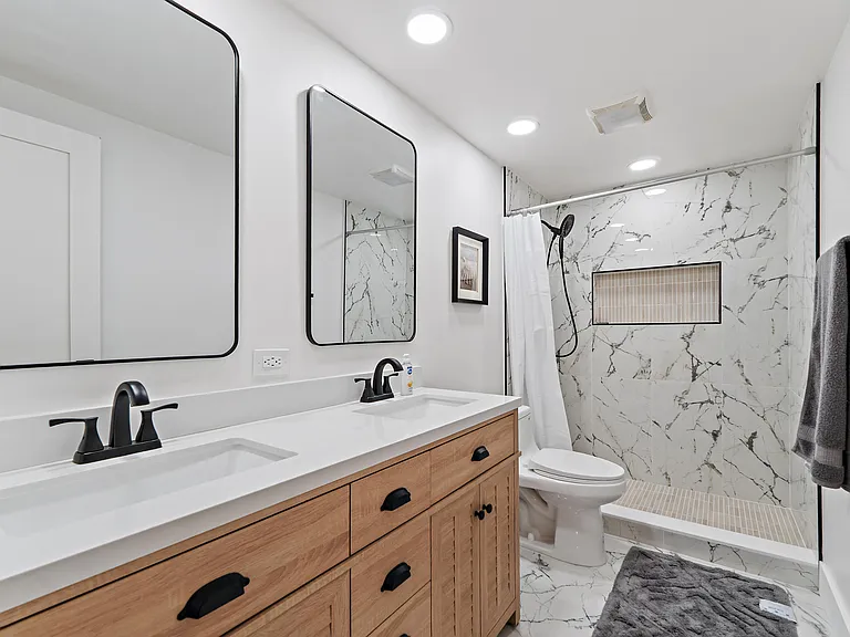 3052 30th Ct — Photo 34