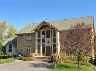 3515 Briarwood Ln, Allentown, PA 18103