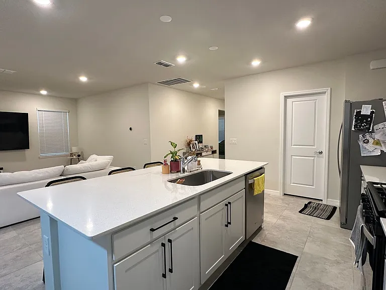 3422 Orange Rose Loop — Photo 10