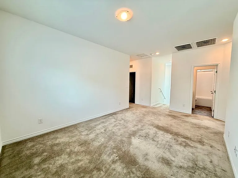 7022 Nash Tracks St — Photo 13