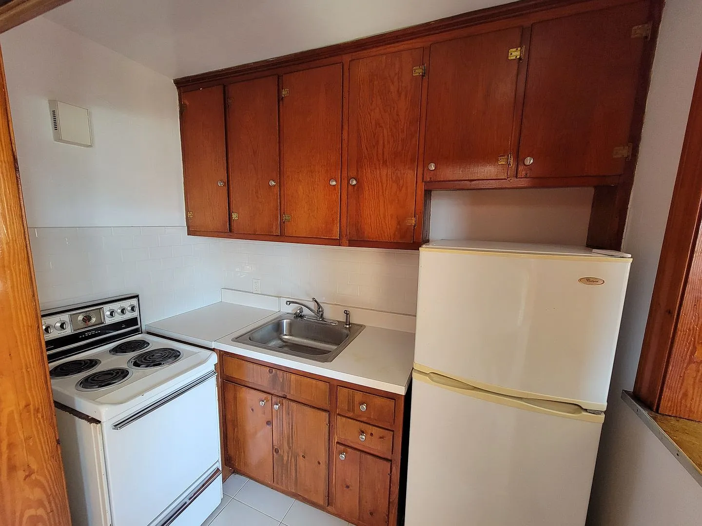1315 North Elm Street — Photo 2