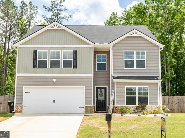 95 McCollum Dr, Grantville, GA 30220
