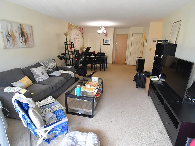 81 Pleasant St #66 — Photo 7