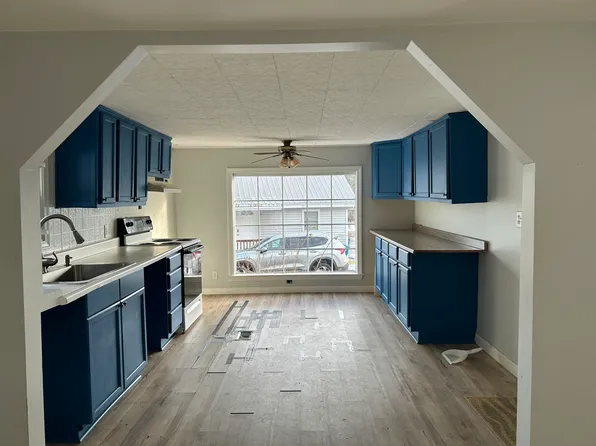 17 Aspen Circle, Kittery, ME 03904