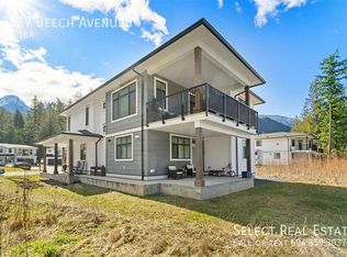 63887 Beech Ave, Hope, BC V0X1L2