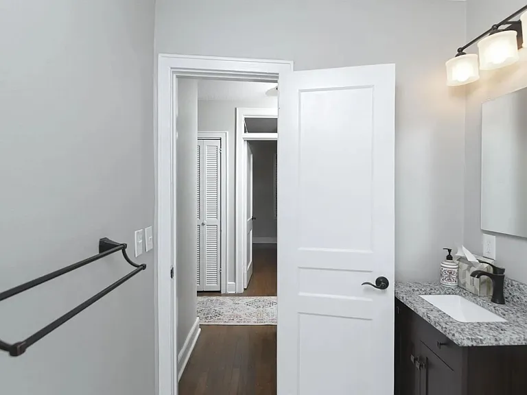 1013 Price Ave — Photo 31
