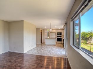 3903 15th Ave SE, Puyallup, WA 98372