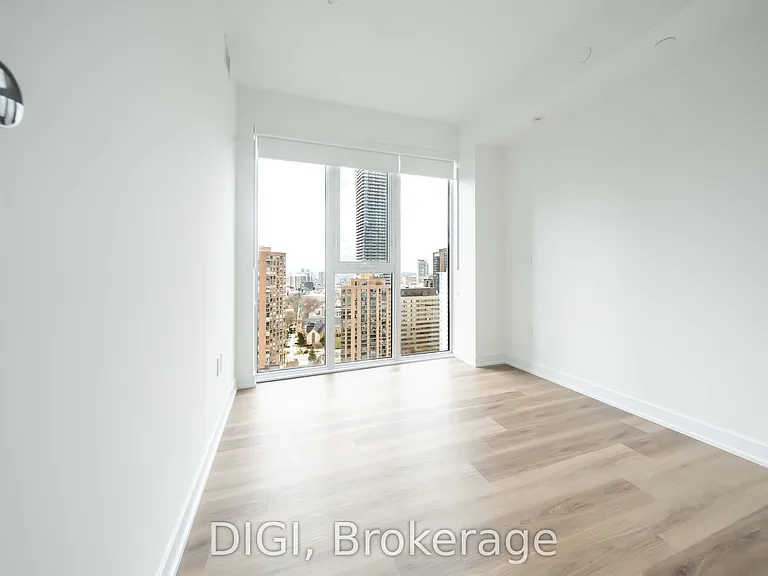 8 Gloucester St #2603 — Photo 8