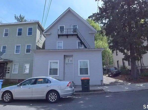 126 Willow Street, Meriden, CT 06450