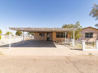 910 N Carol St, Monahans, TX 79756