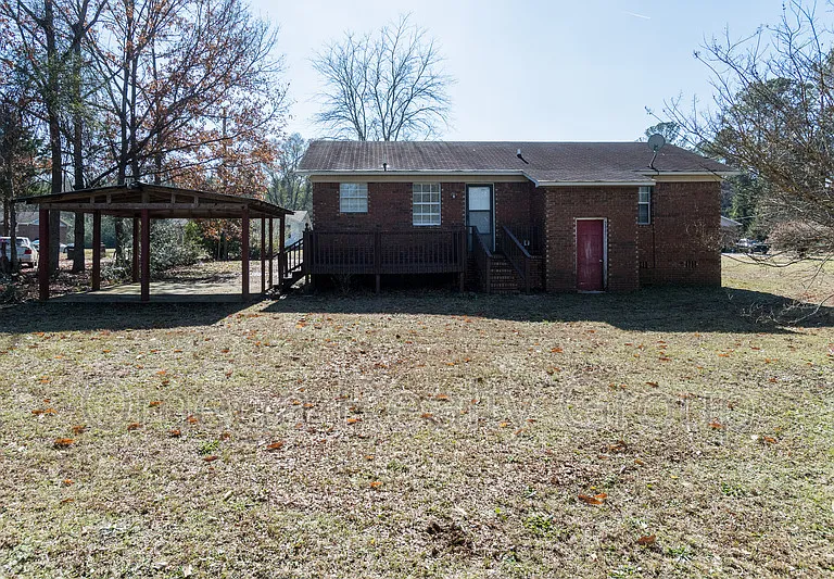 41 Dana Dr — Photo 29
