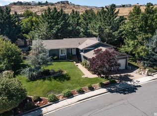 3584 Hemlock Way, Reno, NV 89509