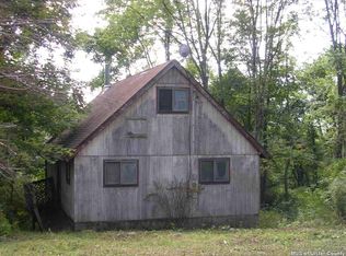 22 McGuffey Rd, Kerhonkson, NY 12446