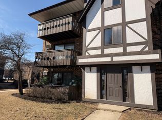 1001 Centurion Ln APT 1, Vernon Hills, IL 60061