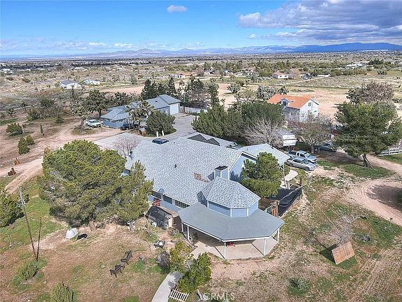 3rd image of 8529 Nielson Rd