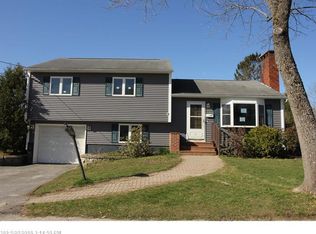 11 Goulet St, Lewiston, ME 04240