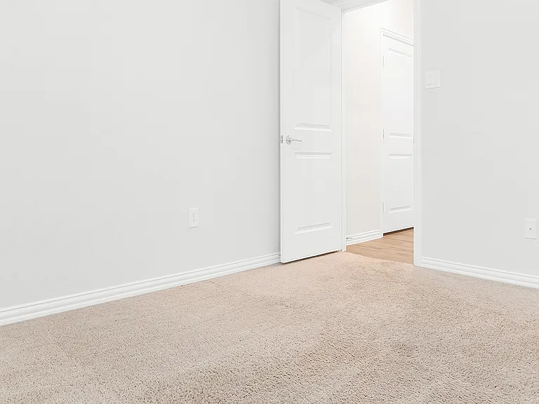 1120 Canuela Way — Photo 36