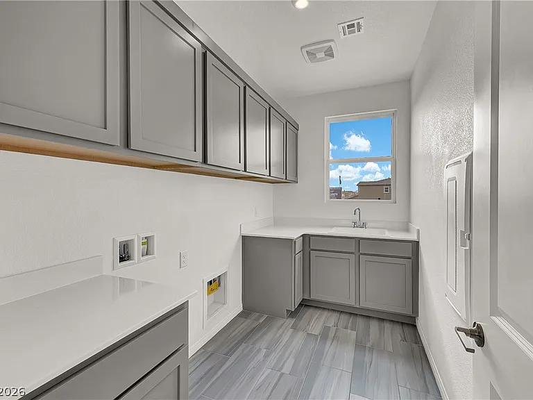 8922 Wallner St — Photo 18