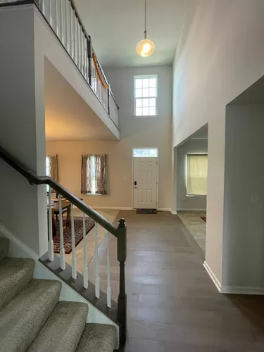 Hallway - Two story foyer - 1146 Isabella Ct