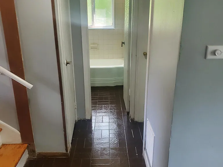 312 Winnebago St — Photo 8