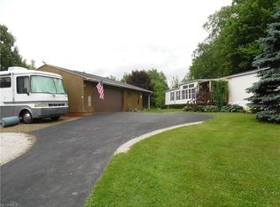 5680 Slater Rd, Williamsfield, OH 44093