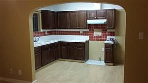 5th image of 1749 W Gage Ave