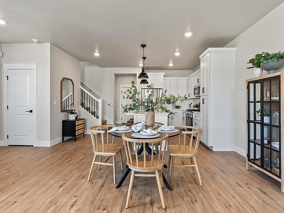 3rd image of 12531 W Callisto Ln