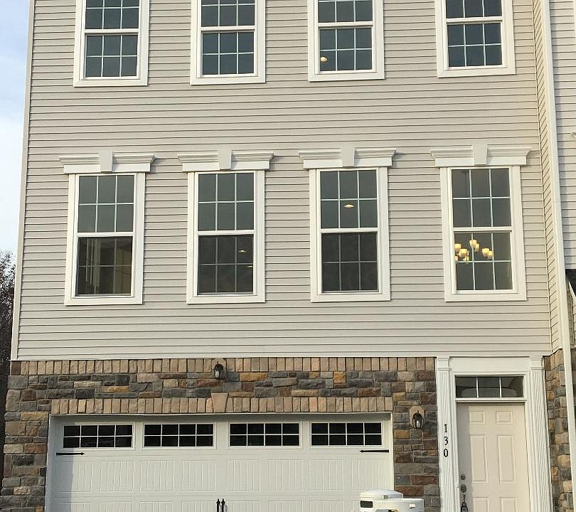 1st image of 130 Jenny Dr