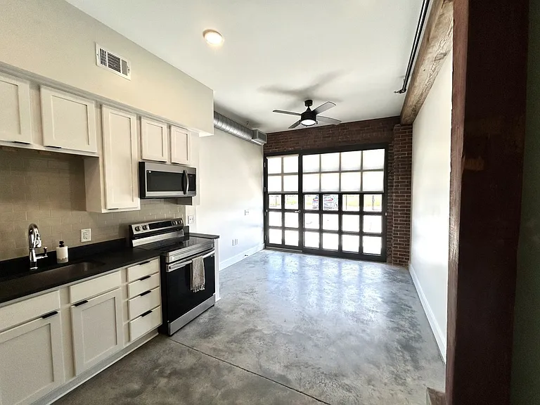 805 Martin Luther King Jr Blvd #13 — Photo 1