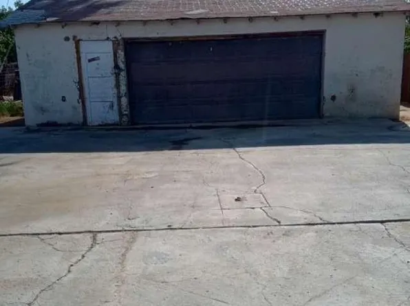 804 Shalimar Dr, Bakersfield, CA 93306