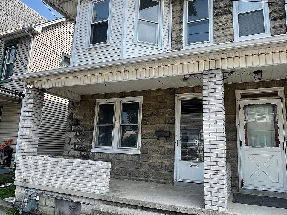 131 Mauch Chunk St, Nazareth, PA 18064 Zillow