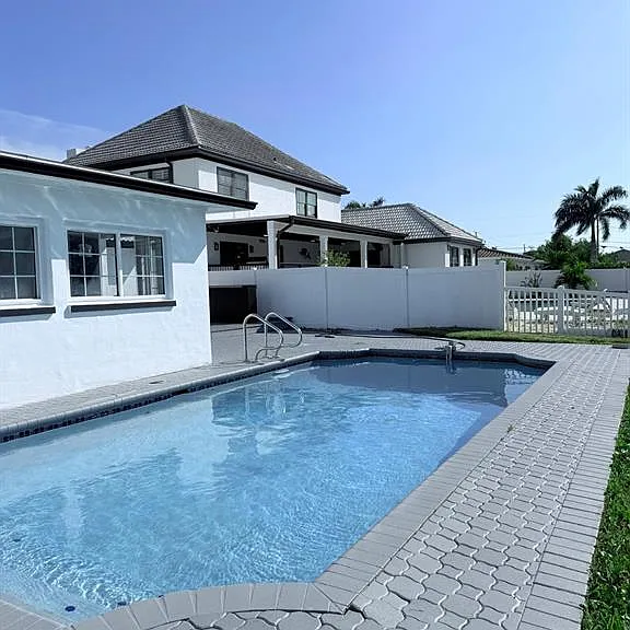 720 Capri Blvd — Photo 31
