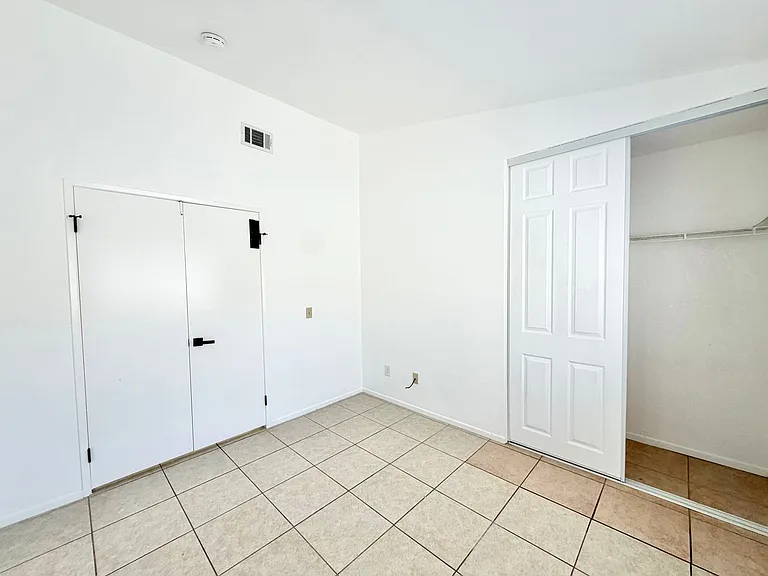 29677 Woodlands Ave — Photo 14