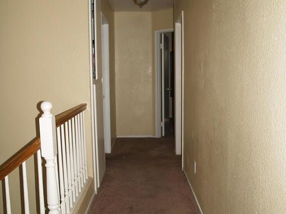5th image of 45725 Victoria Ave