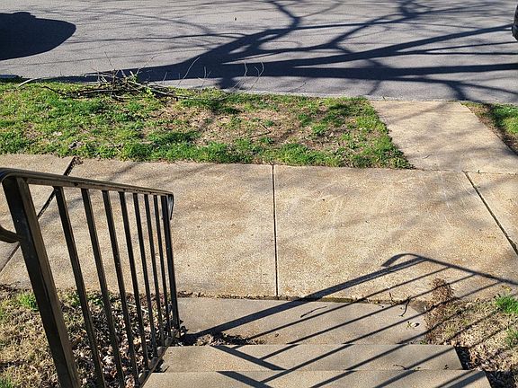 5th image of 5254 Oleatha Ave #1