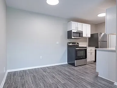 2 Bedroom - Silver
