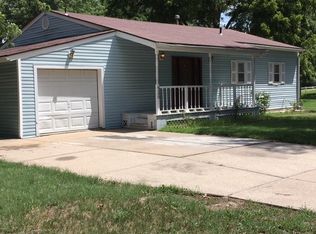 920 W 6th St, Newton, KS 67114