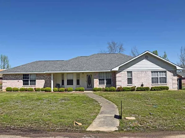 305 Starlight St, Idabel, OK 74745