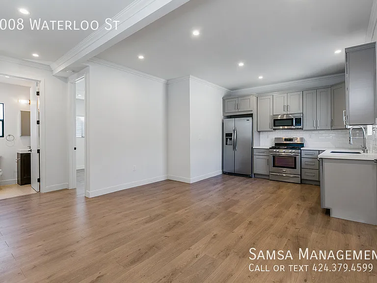 1008 Waterloo St — Photo 3