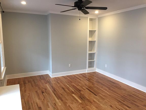 5th image of 54 Franklin St