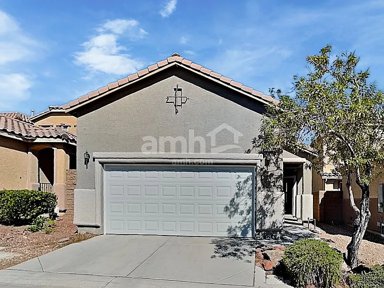 8802 Salvestrin Point Ave — Photo 1