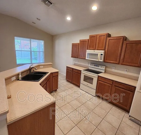 11614 Whiterook Ct — Photo 10