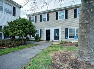 66 Towne Square Dr, Newport News, VA 23607