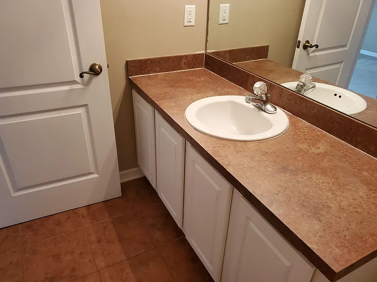 15924 Fishhawk Creek Ln — Photo 11