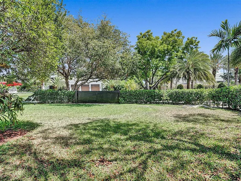13105 Biscayne Island Ter — Photo 43