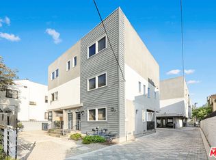 146 Rosemont Ave, Los Angeles, CA 90026