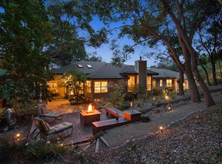 5 Sunrise Hill Rd, Orinda, CA 94563